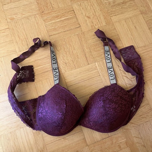 Bra with special strap like new, purple