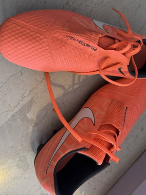 Nike Phantom football shoes used, size 44, with bag