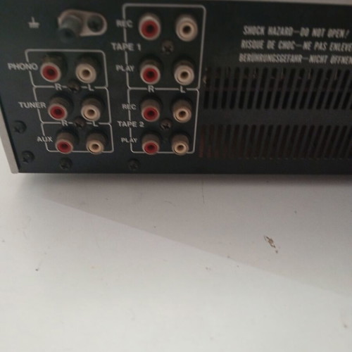 Ενισχυτής Akai AM-U310 σαν καινούργιος, 2 x 40 watts