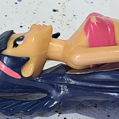 Winx Club Musa Kinder Figurine used with flaws and incomplete
