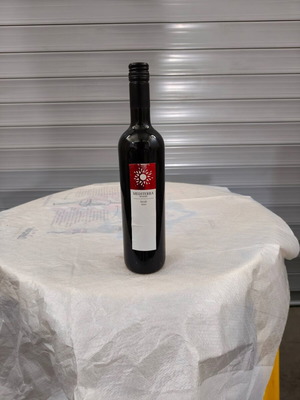 Mediterra Wines Syrah Vintage 2010 Red Wine 750ml new, collectible