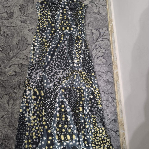 Long dress with side slits, ties at neck