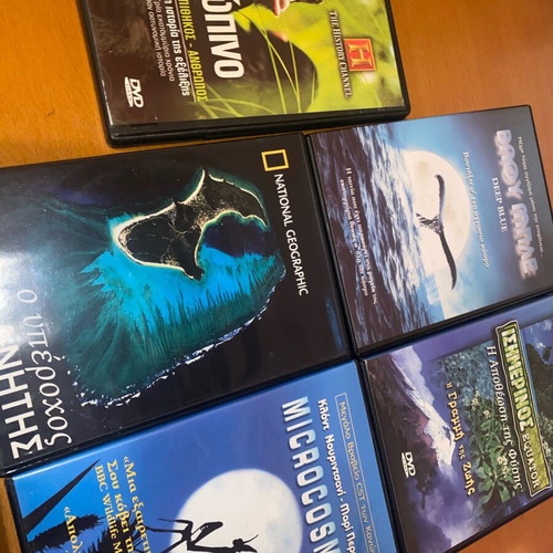 Set of 5 documentary DVDs like new, nature and science