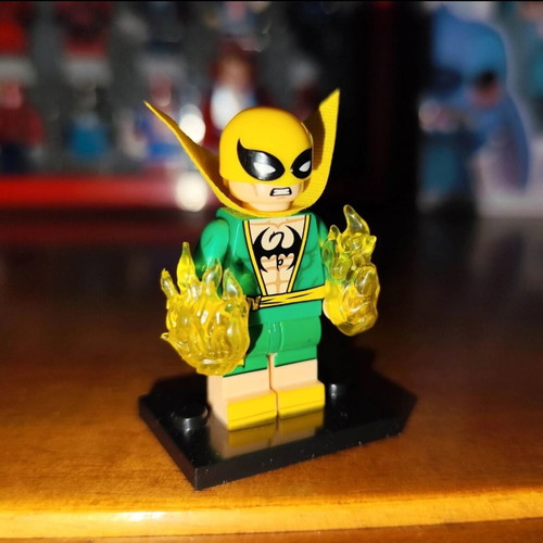 Iron Fist Comic Accurate figure like new with accessories