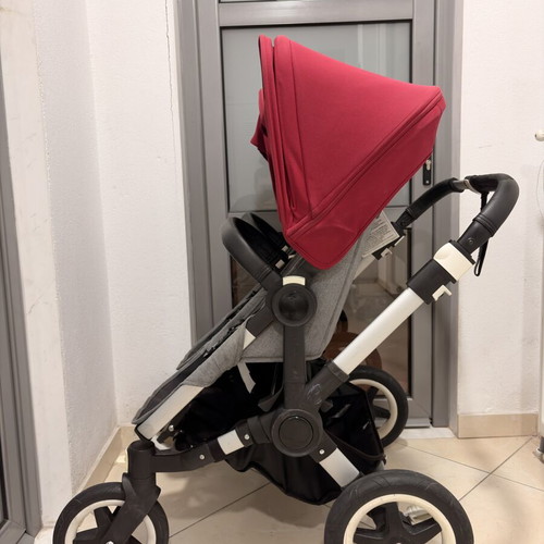 Bugaboo Donkey Twin stroller like new with accessories