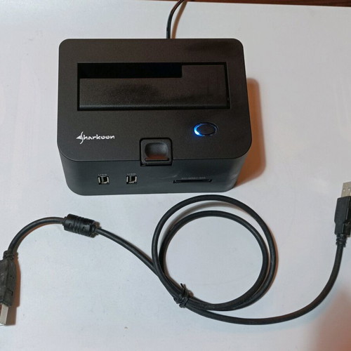 Sharkoon SATA Quickport PRO docking station SATA 2.5" & 3.5" like new with cable and power supply