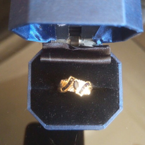Gold ring with sapphire and diamond, like new, 10k vintage cocktail