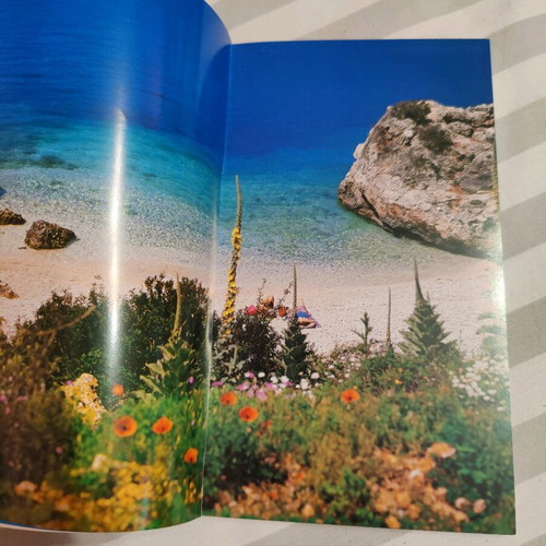 Lefkada travel guide like new