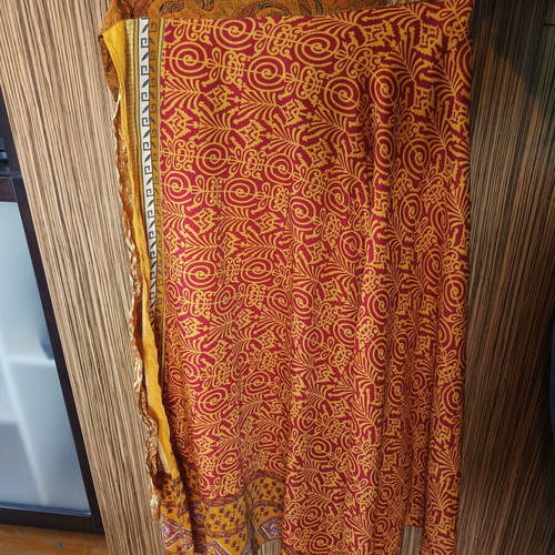 Indian silk blend skirt like new, worn both ways, colorful