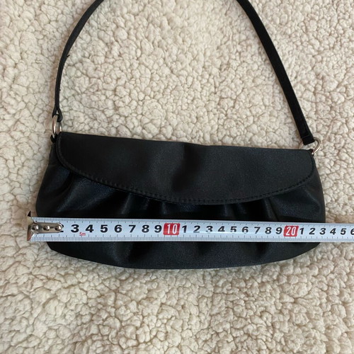 Accessorize satin shoulder bag like new, black
