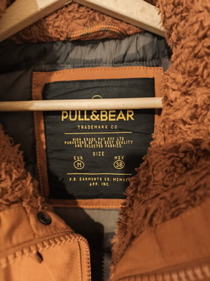 Parka jacket Pull & Bear like new, terracotta color, size M