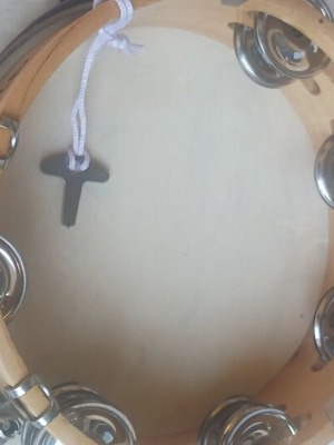 Wooden tambourine with double jingles 8 inches new