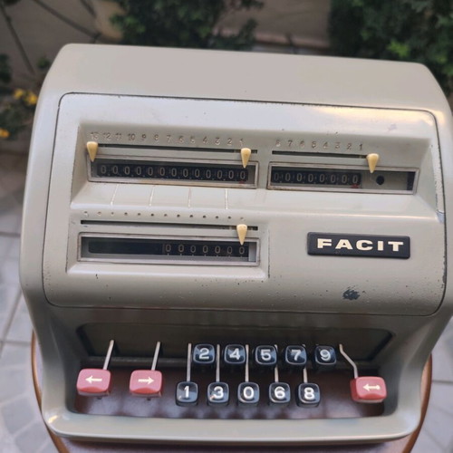 Facit C1-13 mechanical calculator used, Sweden 1950-1960