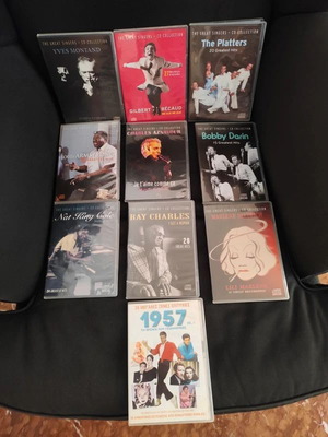 Various music CDs used, bundle