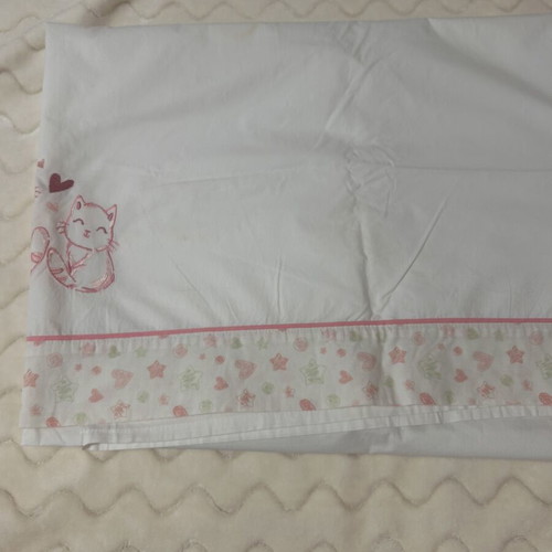 Crib sheets used, pack of 7 for girls with waterproof fitted sheet