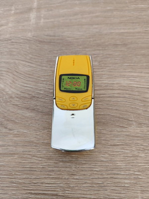 Vintage ξύστρα σε σχήμα τηλεφώνου Nokia