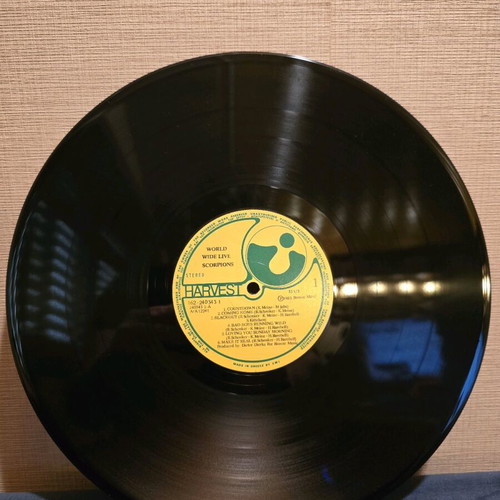 Scorpions World Wide Live double vinyl record used, rock