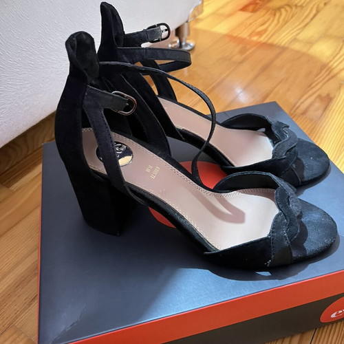 Black sandals used, size 37