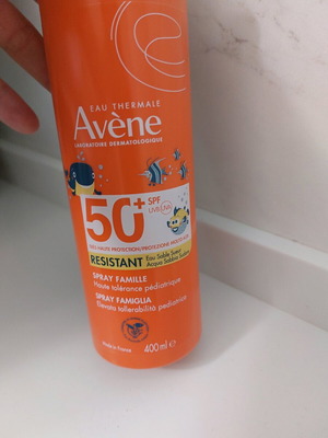 Avene αντηλιακό 50 spray καινούργιο, κατάλληλο για παιδιά