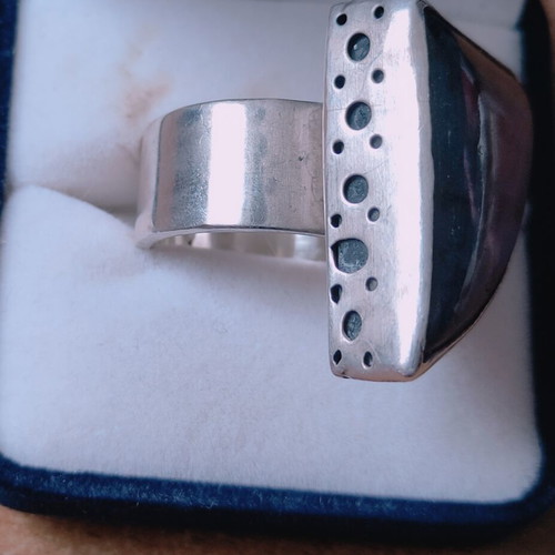 Silver ring with labradorite stone handmade, like new