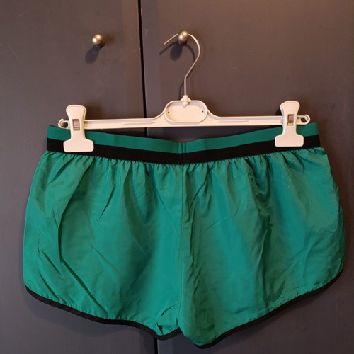Calzedonia shorts new, green, sizes M and L