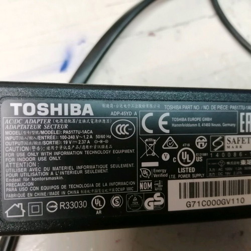 Τροφοδοτικό laptop Toshiba 19V / 2,37A σαν καινούργιο