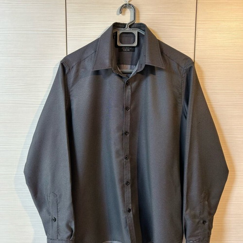 Men's gray dress shirt like new, size L