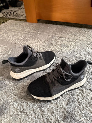 Timberland shoes size 41 like new, black and gray