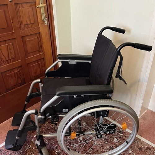 Meyra wheelchair from Germany, like new, lightweight and foldable