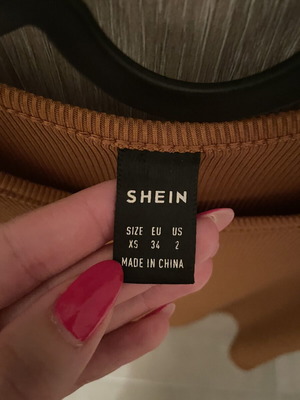 Shein brown-orange crop top