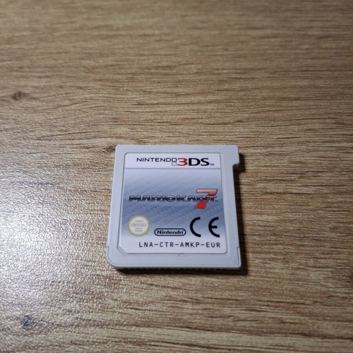 Mario Kart 7 Nintendo 3DS game like new