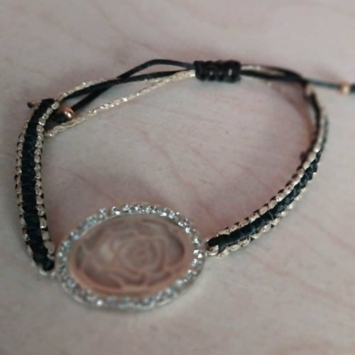 Handmade macrame bracelet with black and gold thread like new