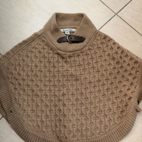 Massimo Dutti children's knitted poncho cape like new, size P/S