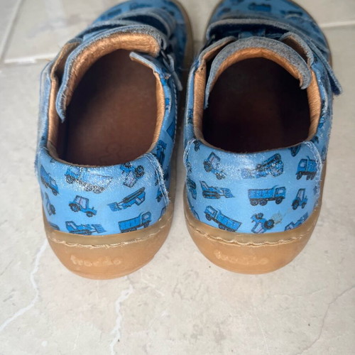 Froddo Barefoot leather shoes size 29 used, blue