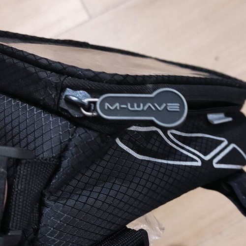 M Wave Bicycle Handlebar Bag used for phone storage