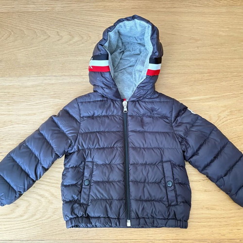 Moncler puffer jacket like new, size 18-24 months