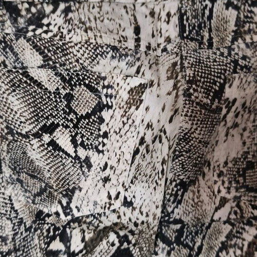 Passager women's pants in crocodile print, like new, size 40