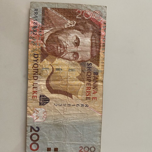 200 Lek banknote Albania