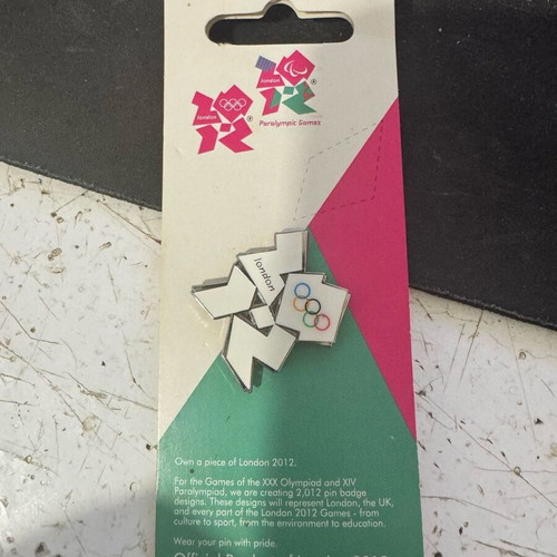 London 2012 Olympic Paralympic Pin Badge new, limited collectible