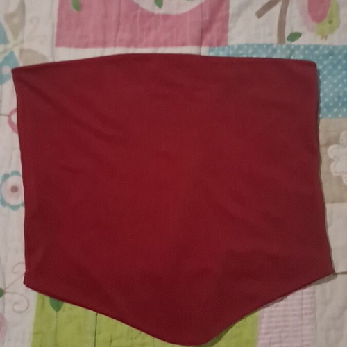 Top medium red like new