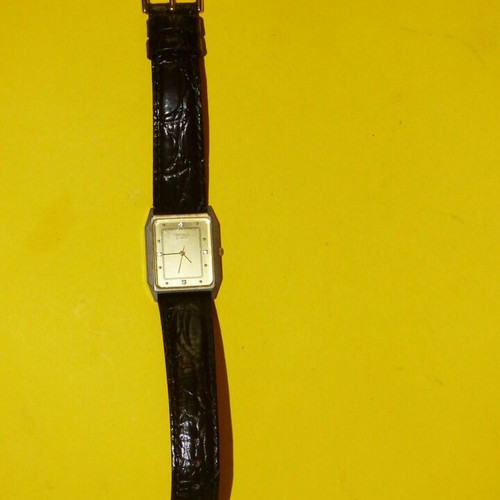 Vintage Seiko Y4814-1333 Quartz watch used, functional