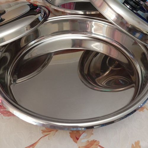 AMC cookware set of 3 stainless steel pots like new