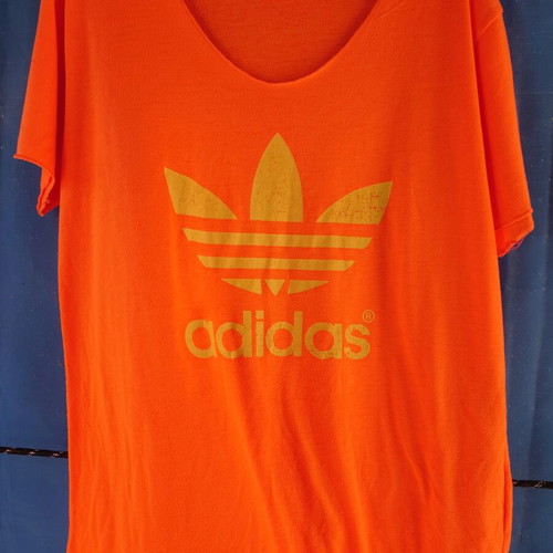 Unisex T-shirt Adidas used, size M, orange color
