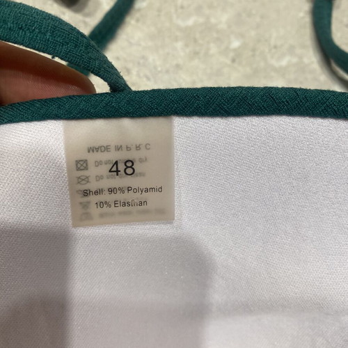 Emerald Bikini Set like new, textured fabric, adjustable slip