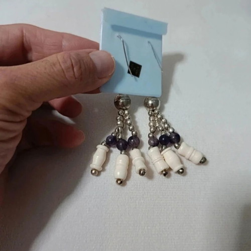Modern hanging earrings new with white and gray details
