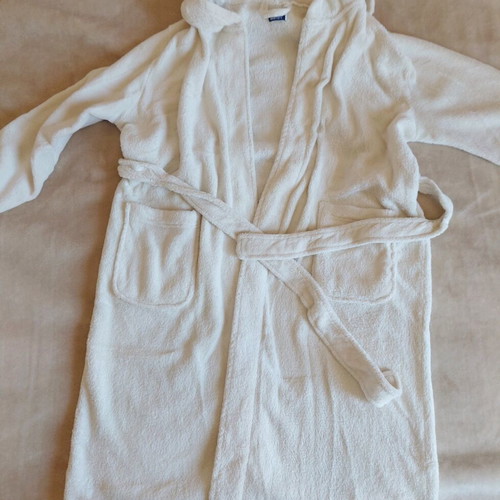 Fleece bathrobe size S like new, cream color