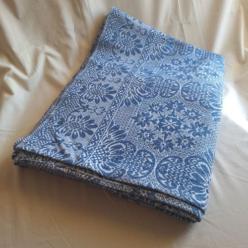Vintage woven cotton bedspread blue white 203x148