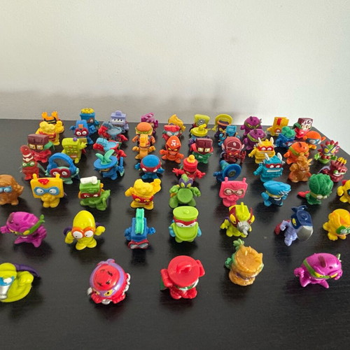Mega SuperZings Pack with Police Station, Danger Gang Tin & 60+ Figures like new