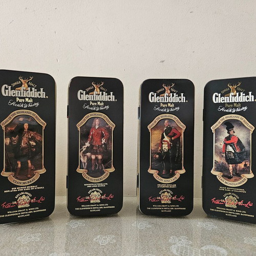 Glenfiddich metal boxes new, set of 4 pieces