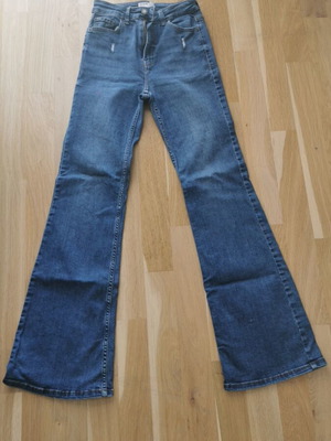 Denim jeans blue dark flare size small like new